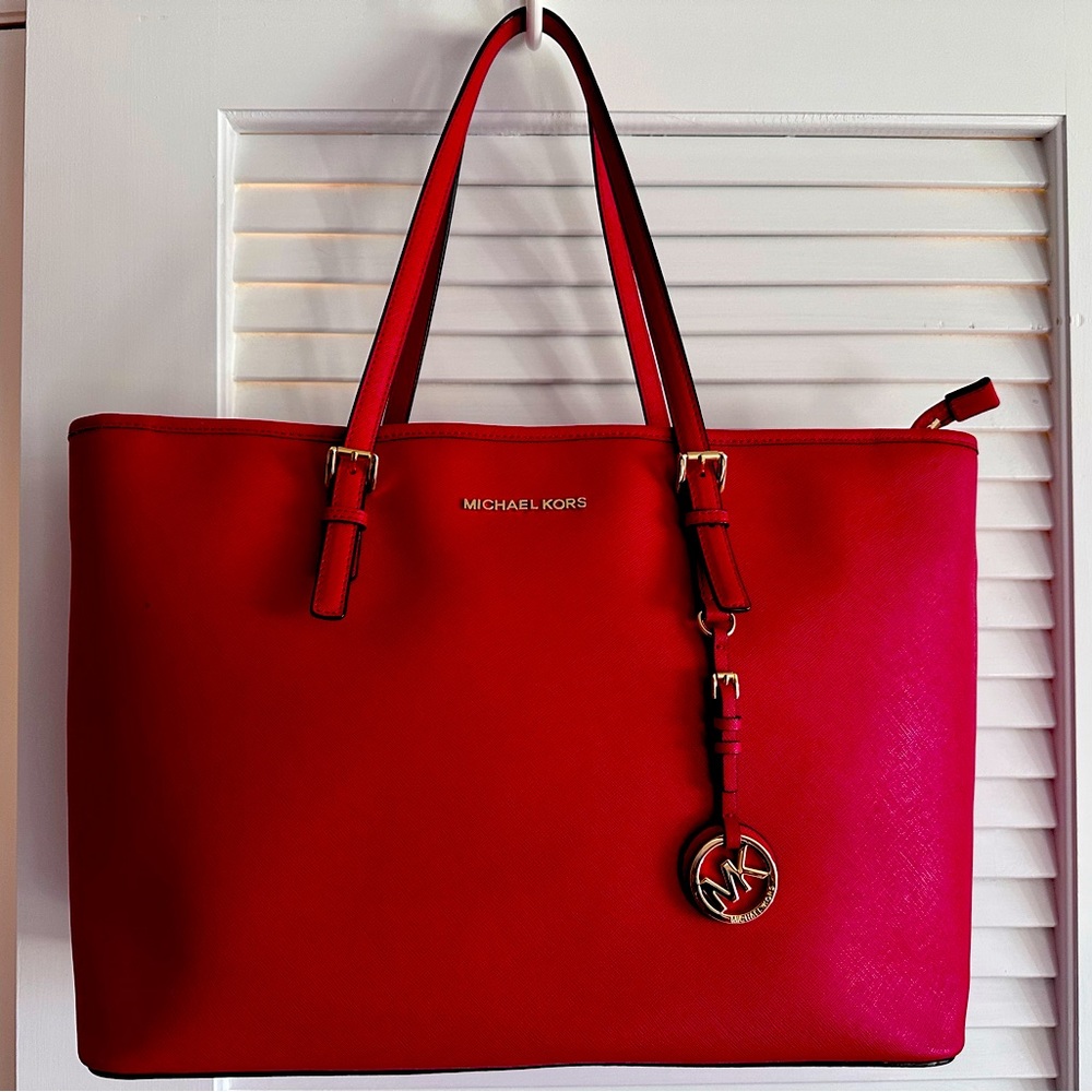 New Michael Kors Jet Set Leather Tote Bag